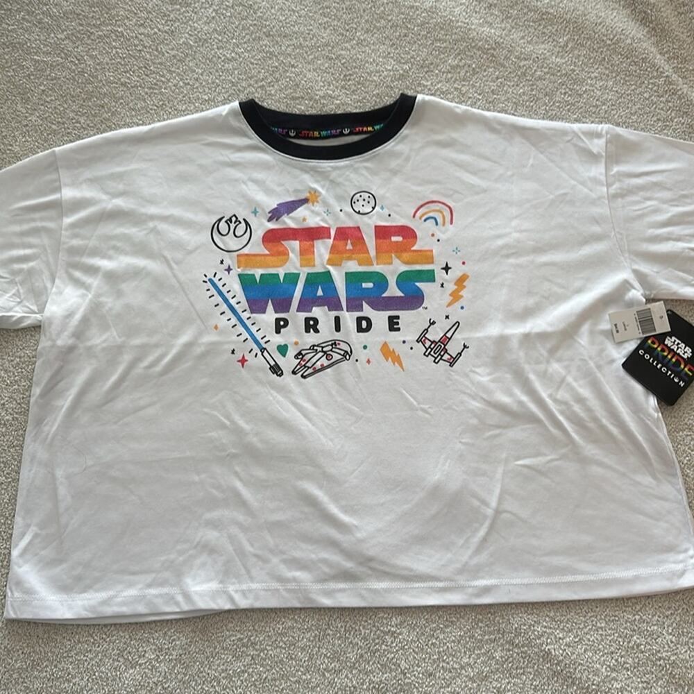 Disney Star Wars Pride Cropped Graphic T-Shirt Women’s Large NWT